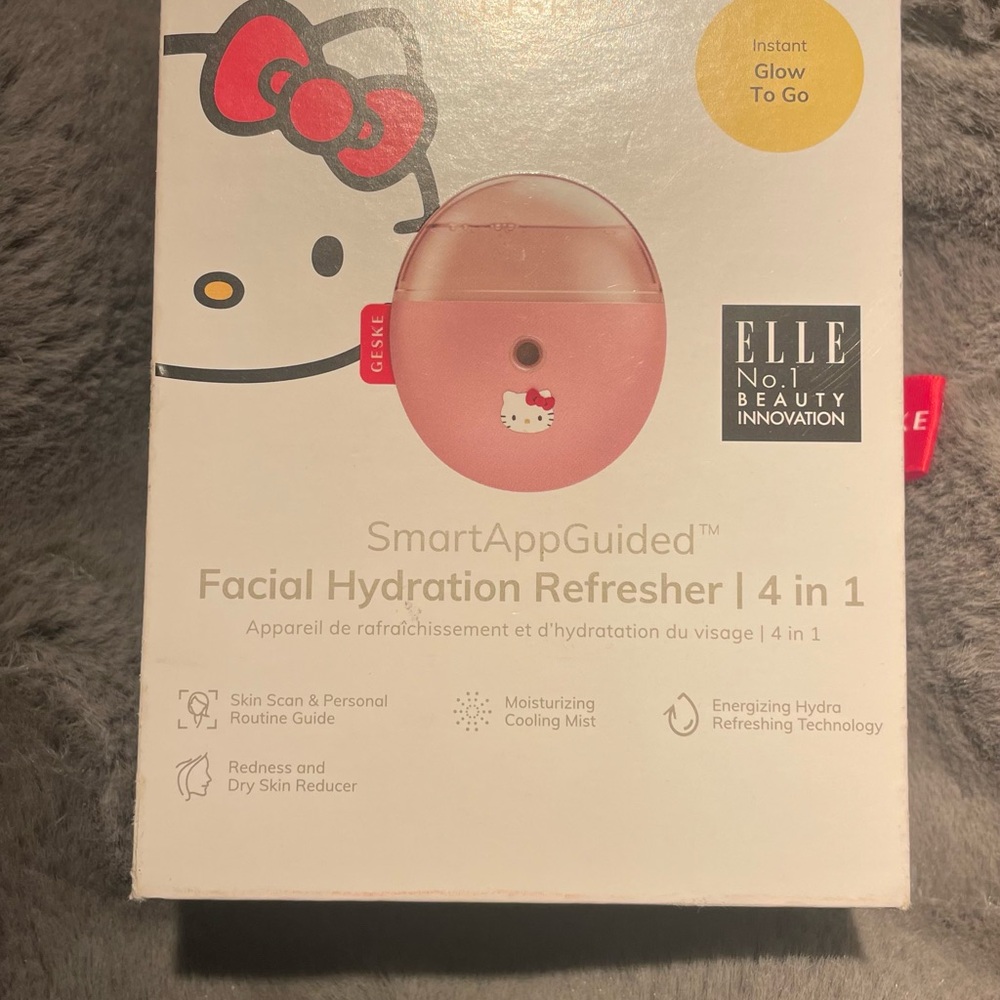 Hello Kitty Pink Facial Hydration Refresher